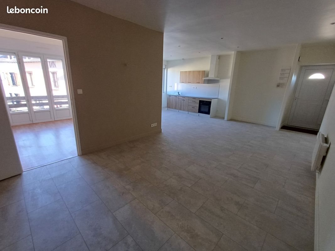 Appartement à louer, 75m², Bédée