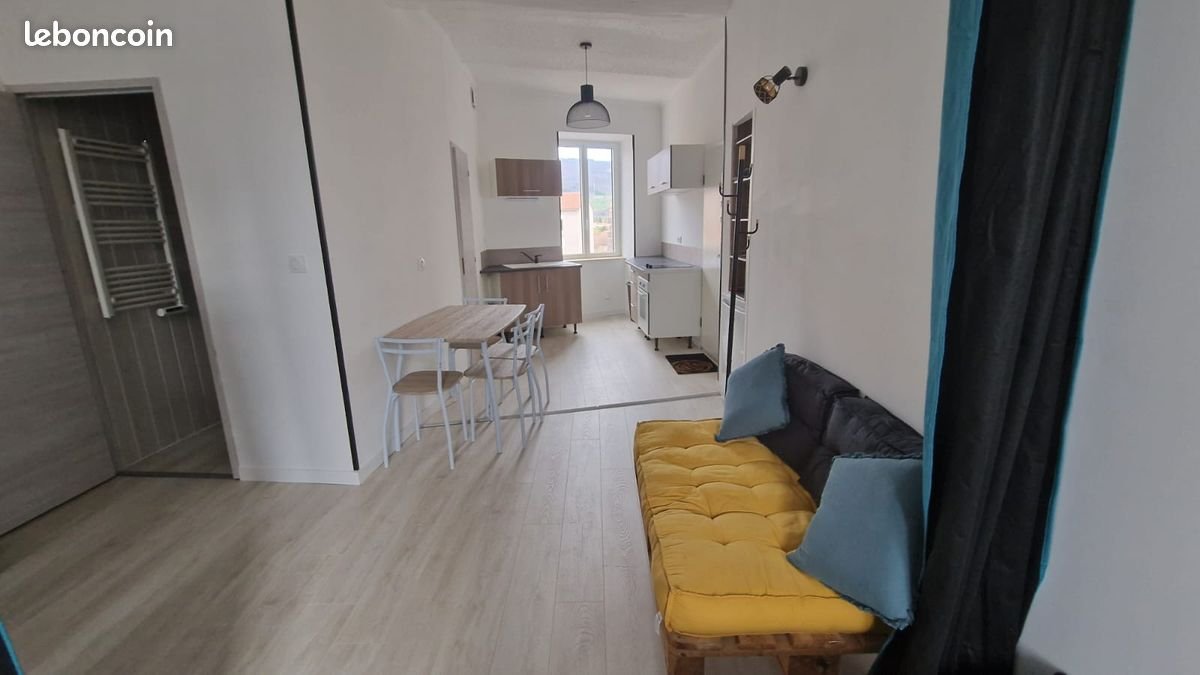 Appartement à louer, 42m², Pélussin