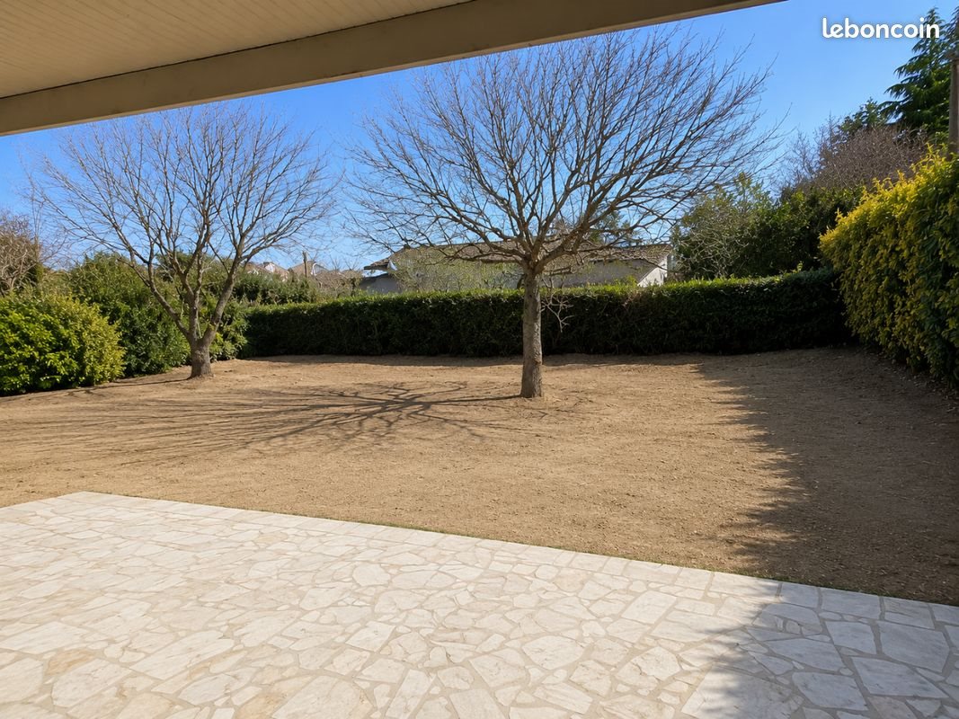 Maison à louer, 113m², Saint-Pavace