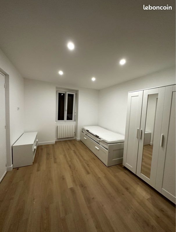 Appartement à louer, 25m², Les Mureaux