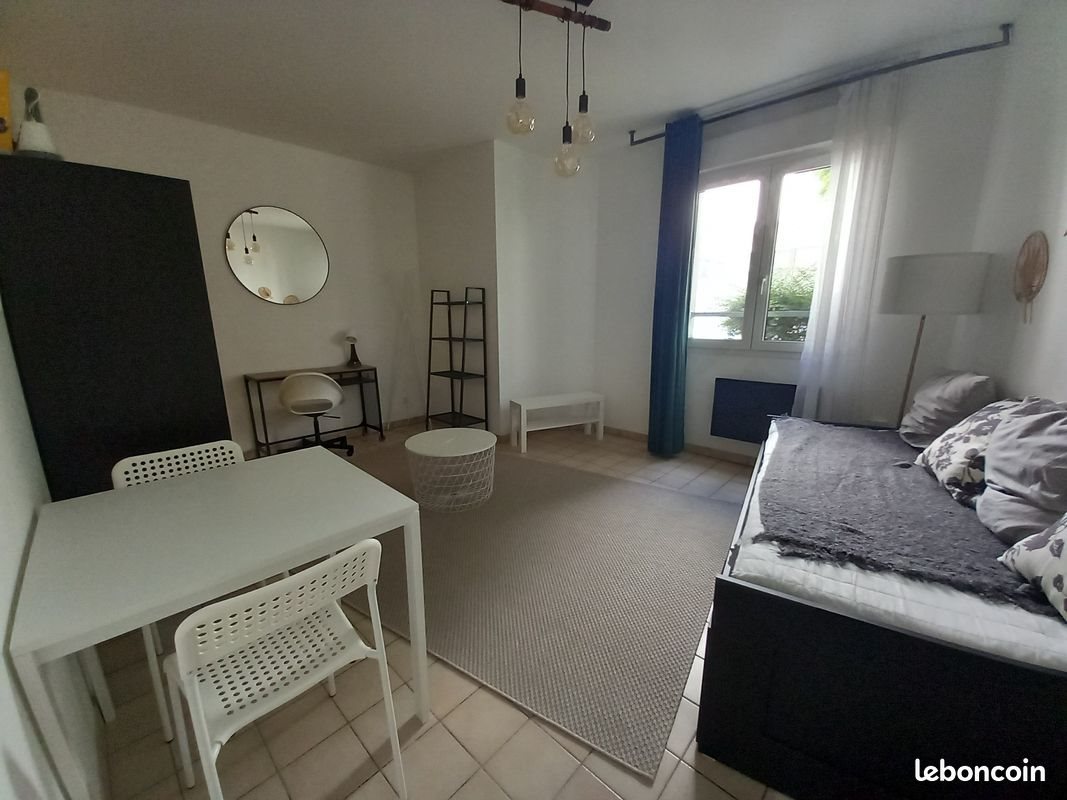 Appartement à louer, 27m², Reims