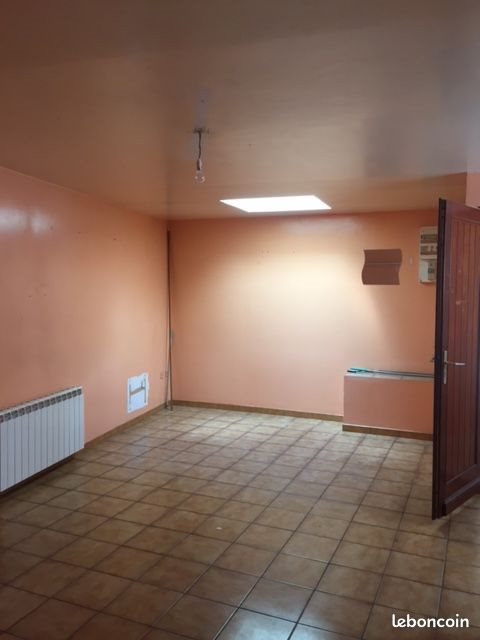 Appartement à louer, 58m², Evron