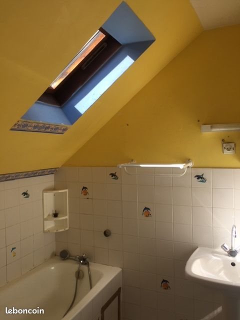 Appartement à louer, 58m², Evron