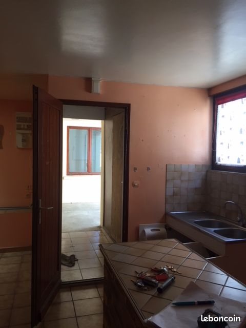 Appartement à louer, 58m², Evron
