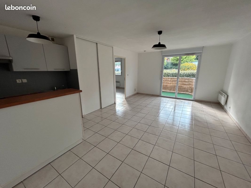 Appartement à louer, 40m², Millau