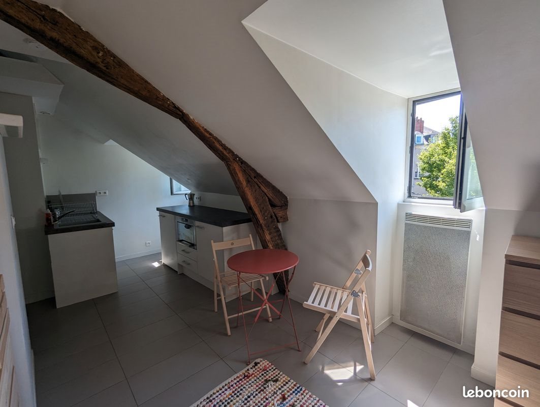 Appartement à louer, 19m², Nantes