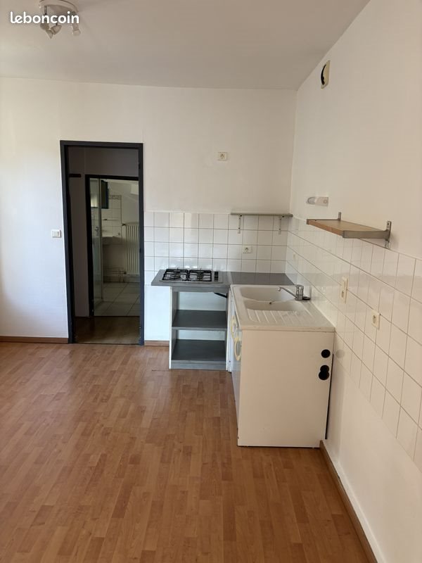 Appartement à louer, 42m², Pont-de-Veyle