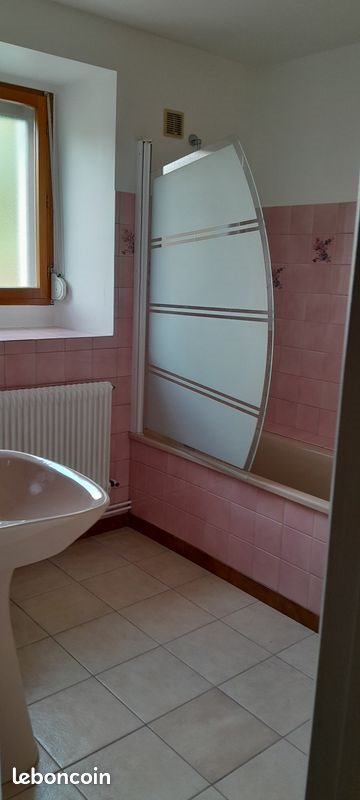 Maison à louer, 120m², Villegusien-le-Lac