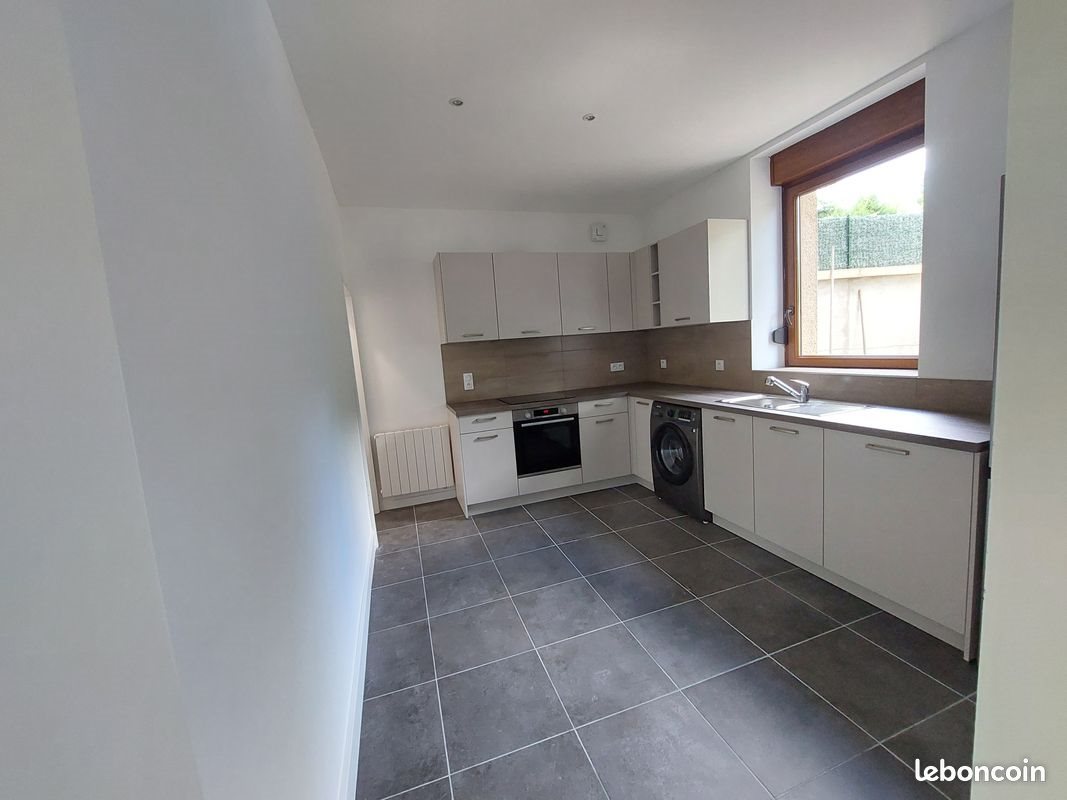Maison à louer, 90m², Metz