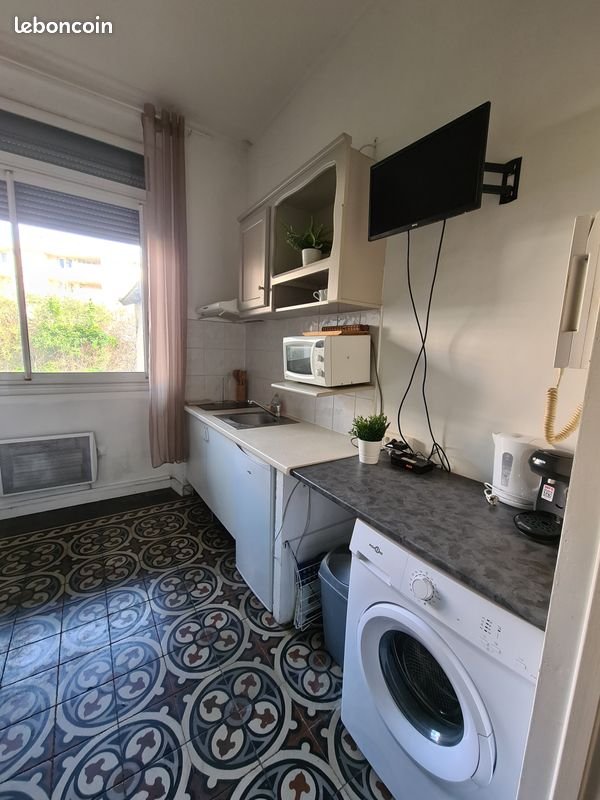 Appartement à louer, 13m², Béziers