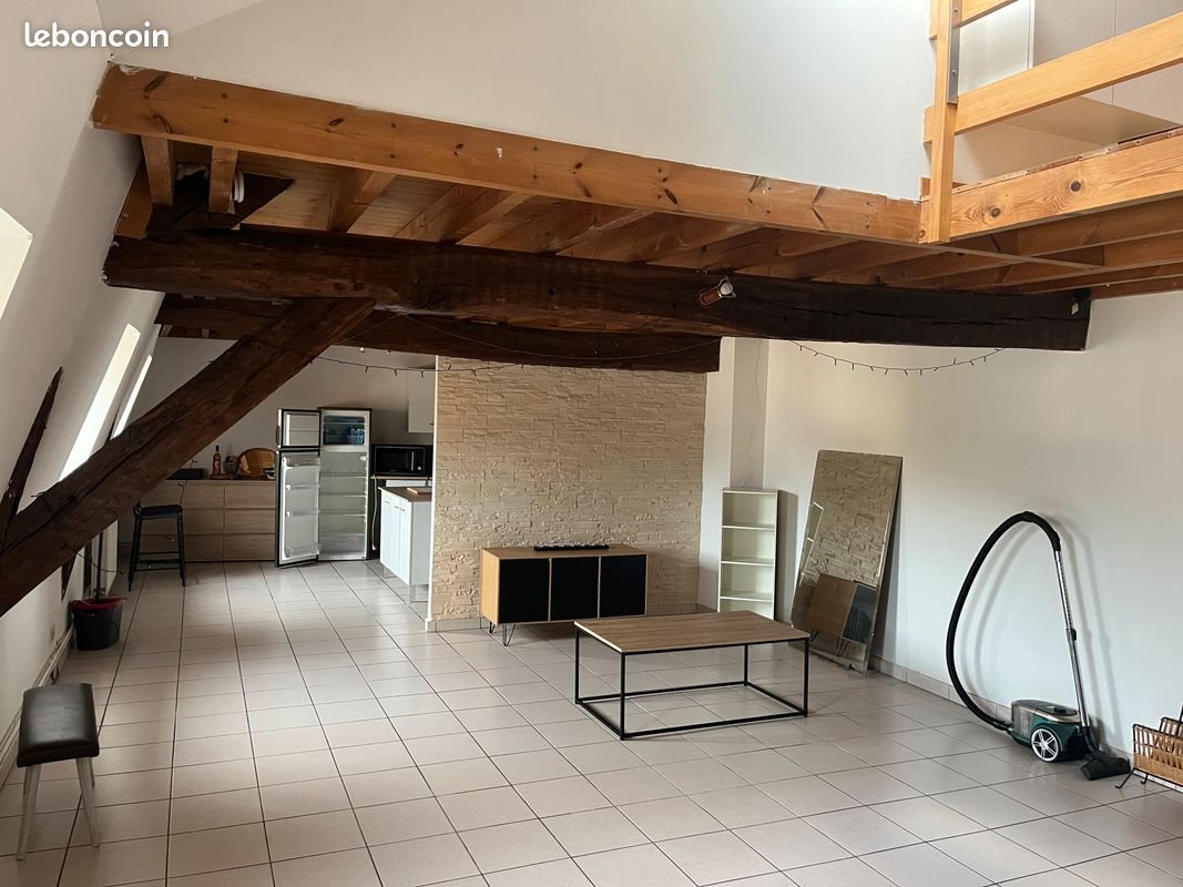 Appartement à louer, 66m², Fumay