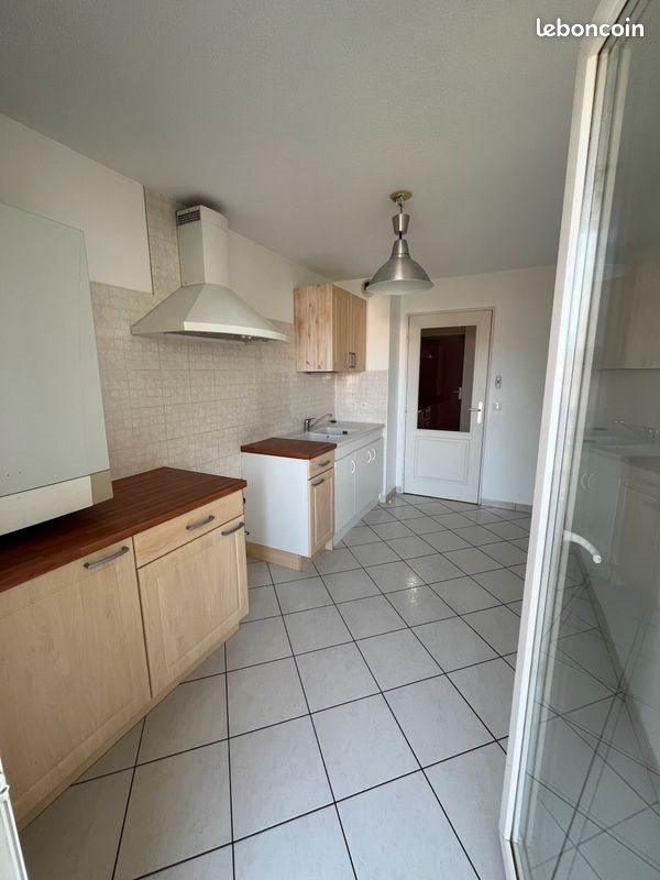 Appartement à vendre, 70m², Saint-Alban-Leysse