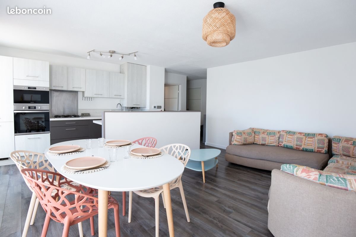 Appartement à louer, 80m², Antibes