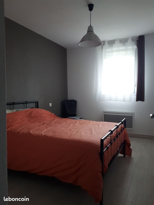 Appartement à louer, 45m², Créon
