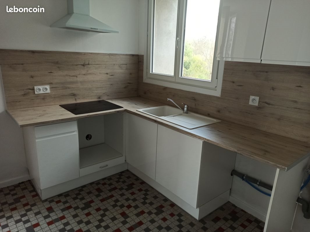 Appartement à louer, 80m², Castéra-Verduzan