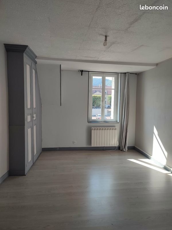 Appartement à louer, 64m², Autun