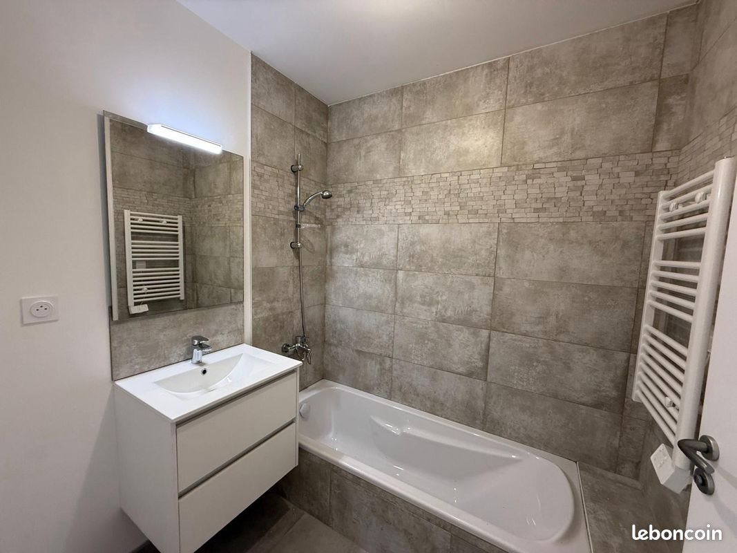 Maison à louer, 93m², Nivillac