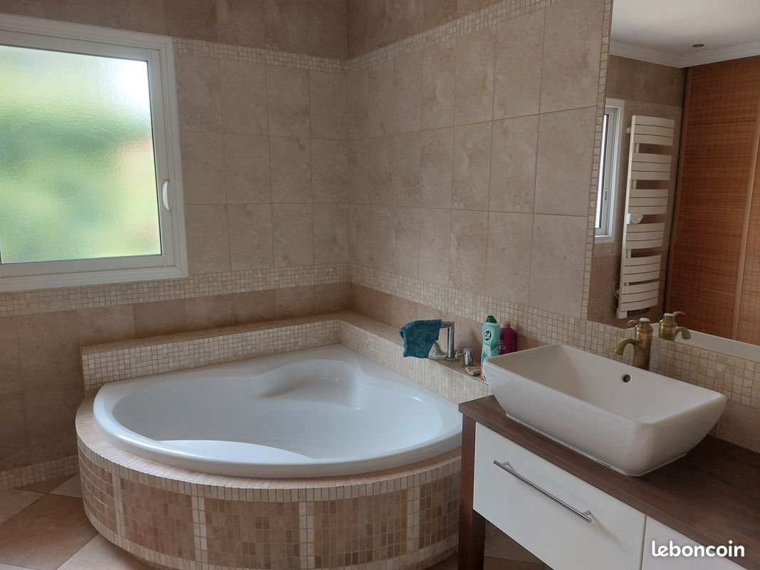 Maison à vendre, 160m², Avensan