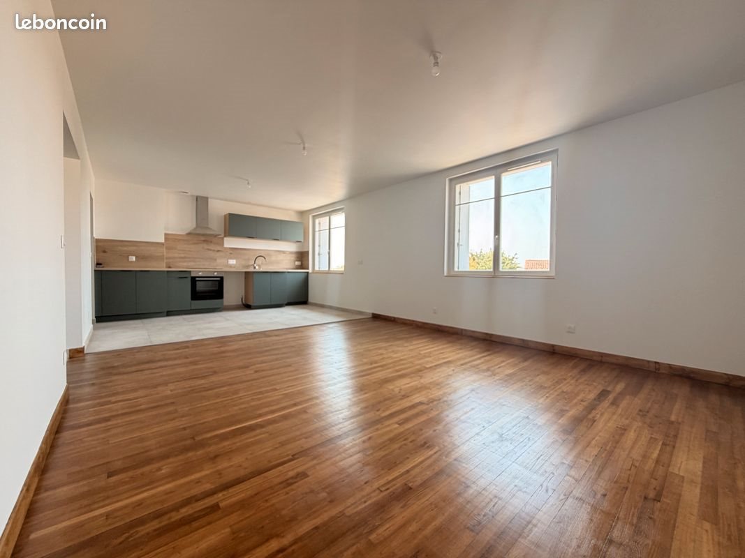Appartement à louer, 85m², Marennes