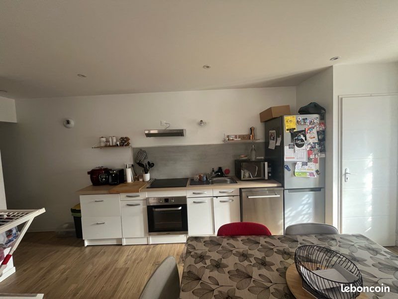 Appartement à louer, 65m², Nervieux