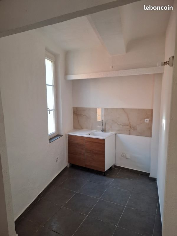 Appartement à louer, 33m², La Seyne-sur-Mer