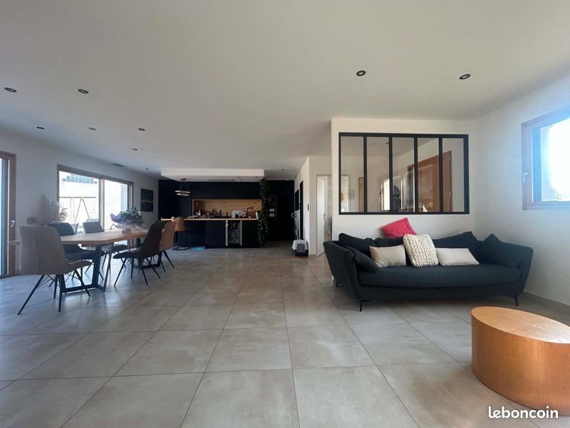Maison à vendre, 160m², Villemoustaussou
