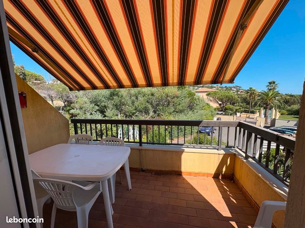 Appartement à vendre, 27m², Roquebrune-sur-Argens