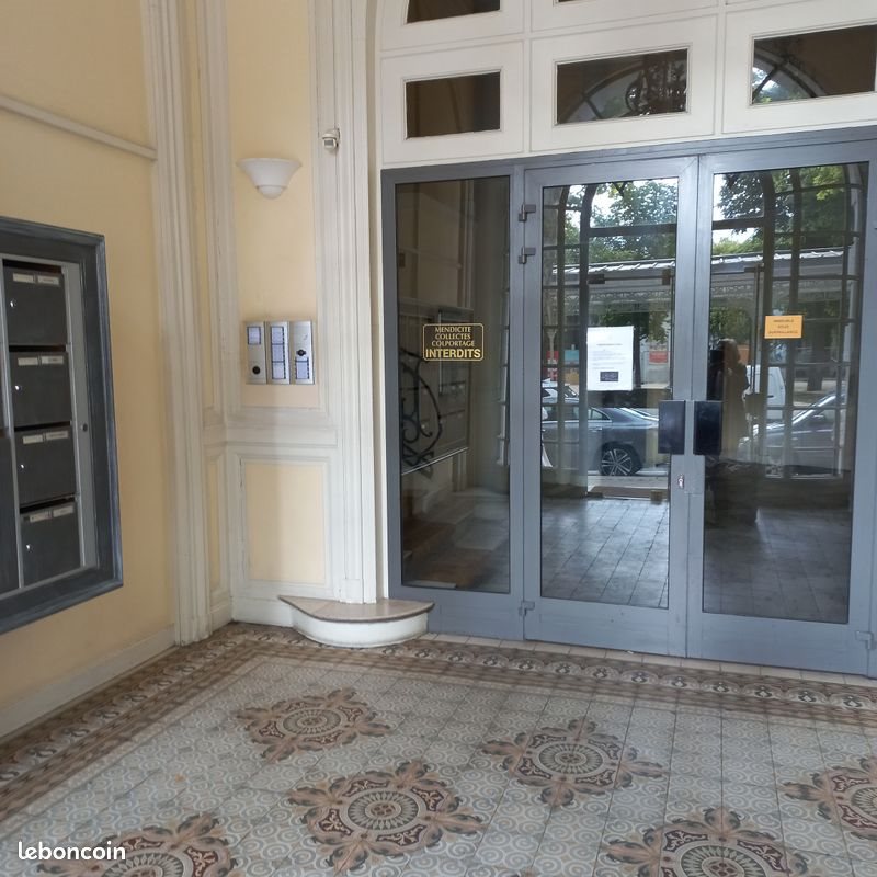 Appartement à louer, 25m², Vichy