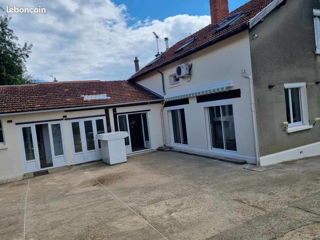 Maison à vendre, 140m², Charmont