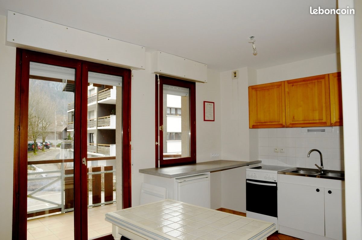 Appartement à louer, 60m², Thônes