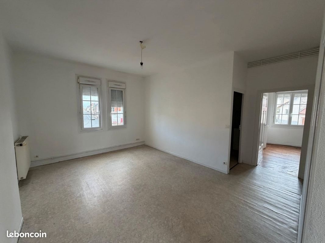 Appartement à louer, 72m², Bessay-sur-Allier