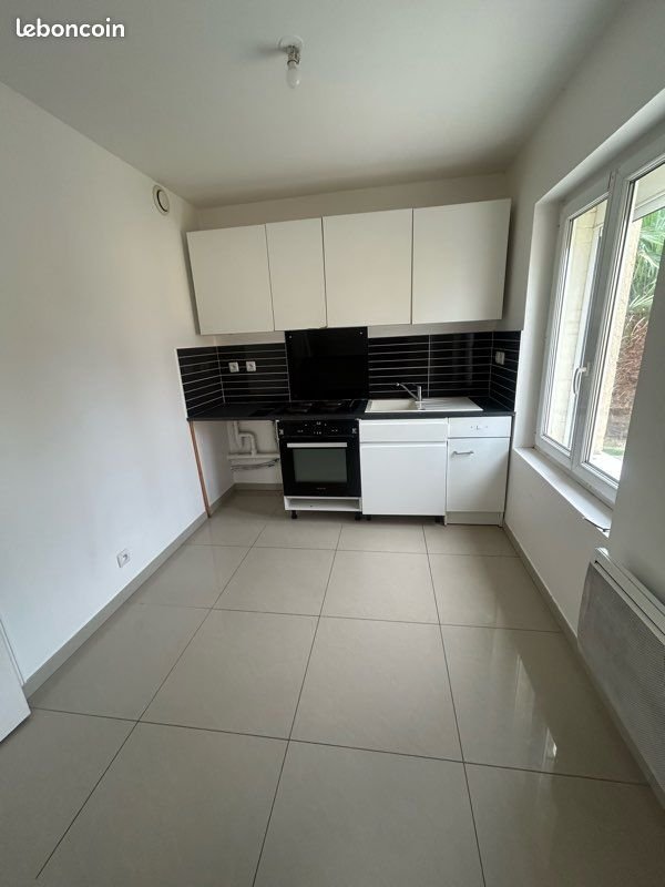 Maison à louer, 50m², Saint-Etienne-du-Rouvray
