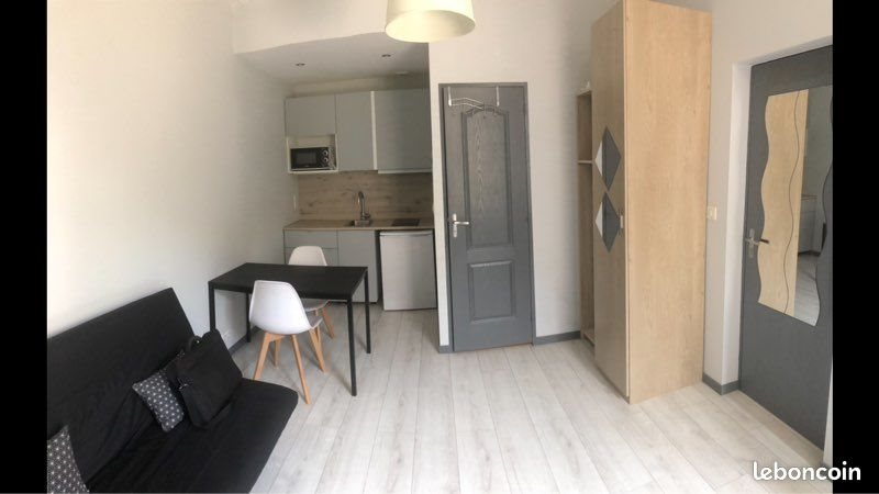 Appartement à louer, 17m², Chartres