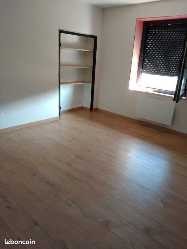 Maison à vendre, 100m², Saint-Barthélemy-de-Vals