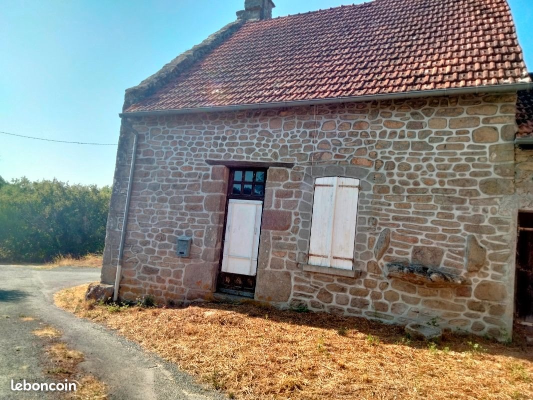 Maison à vendre, 80m², Lafat