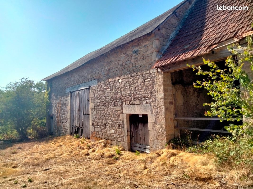 Maison à vendre, 80m², Lafat