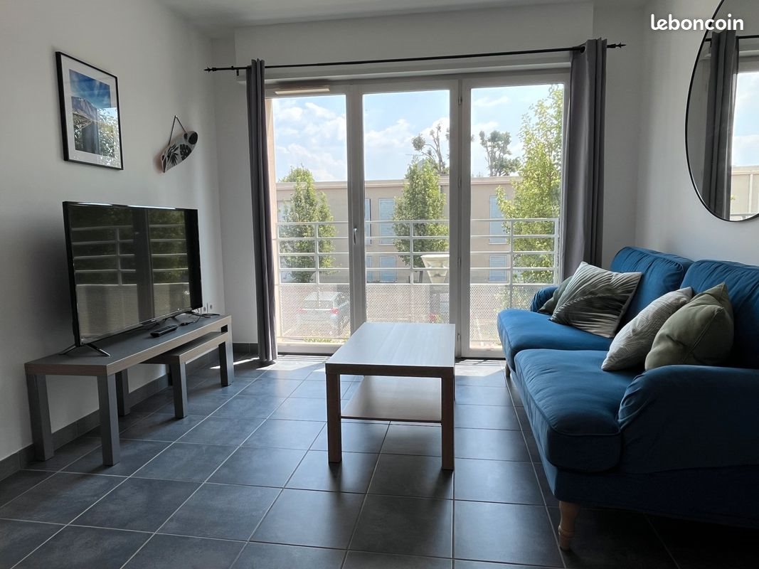 Appartement à louer, 45m², Peyrolles-en-Provence