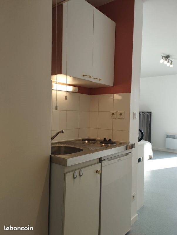 Appartement à louer, 18m², Saint-Nazaire