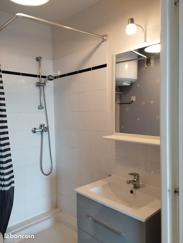 Appartement à louer, 18m², Saint-Nazaire