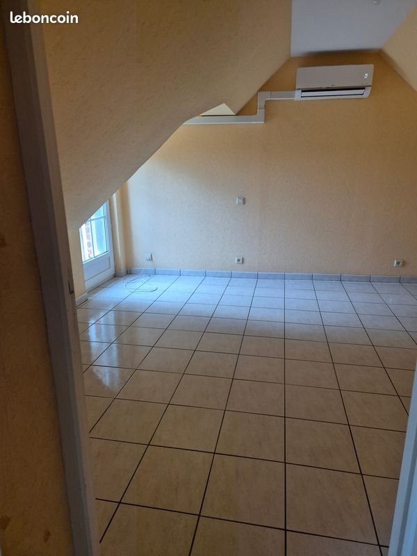 Maison à louer, 75m², Danzé