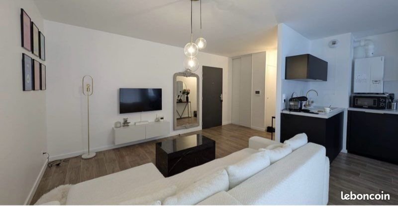 Appartement à louer, 50m², Les Hôpitaux-Neufs