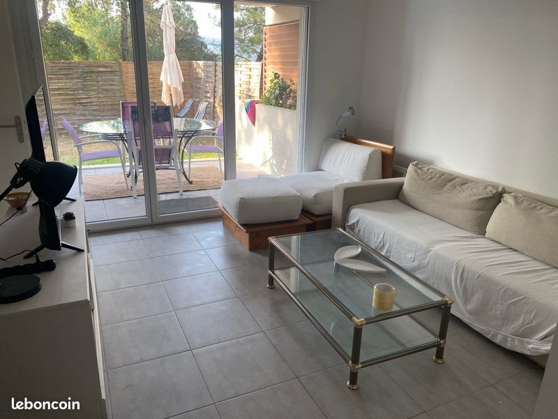 Appartement à louer, 55m², Cogolin