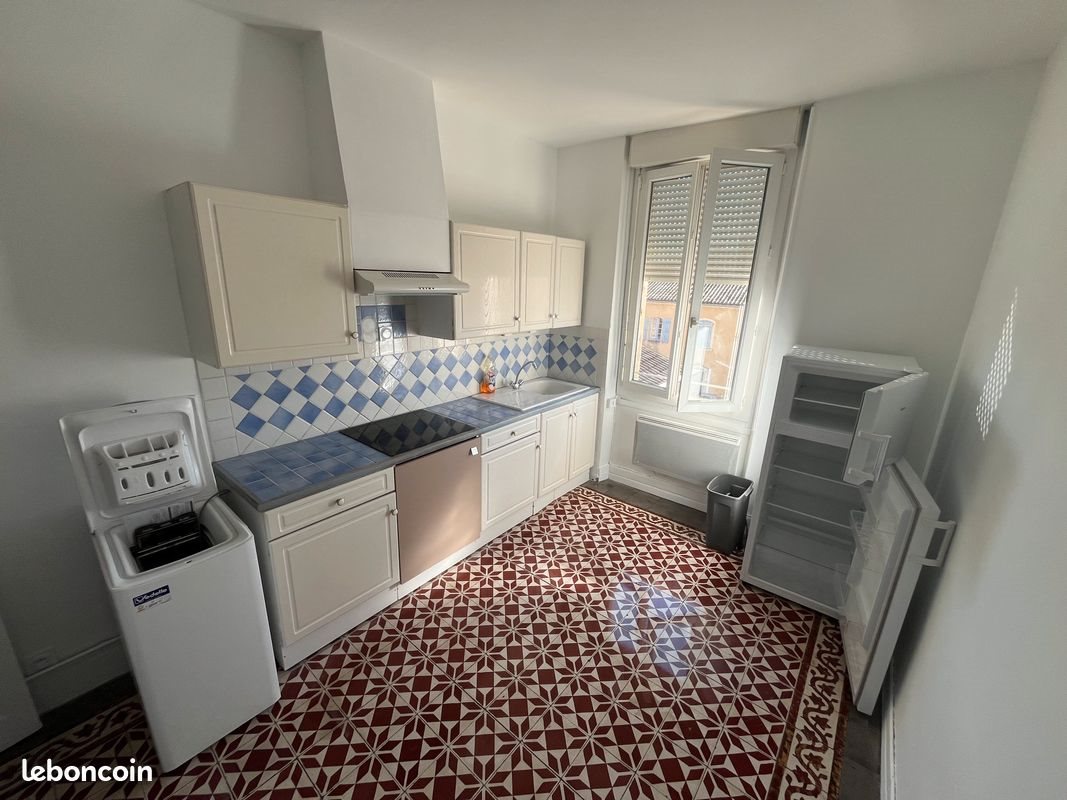 Appartement à louer, 30m², Alès