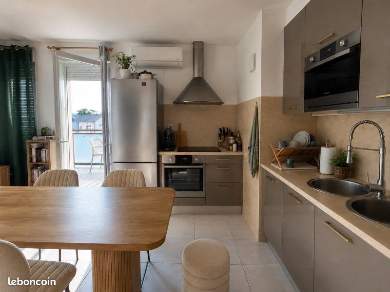Appartement à vendre, 60m², Meyzieu