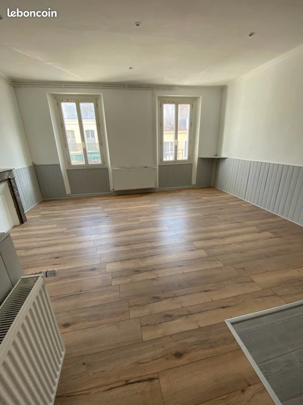 Appartement à louer, 99m², Bellême