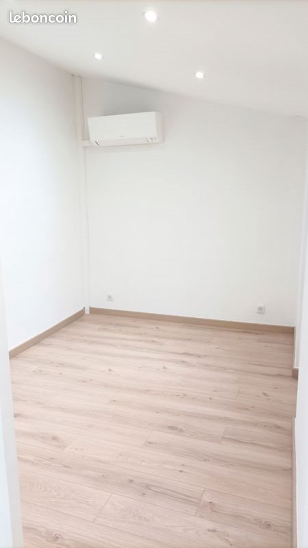 Maison à louer, 30m², Oraison