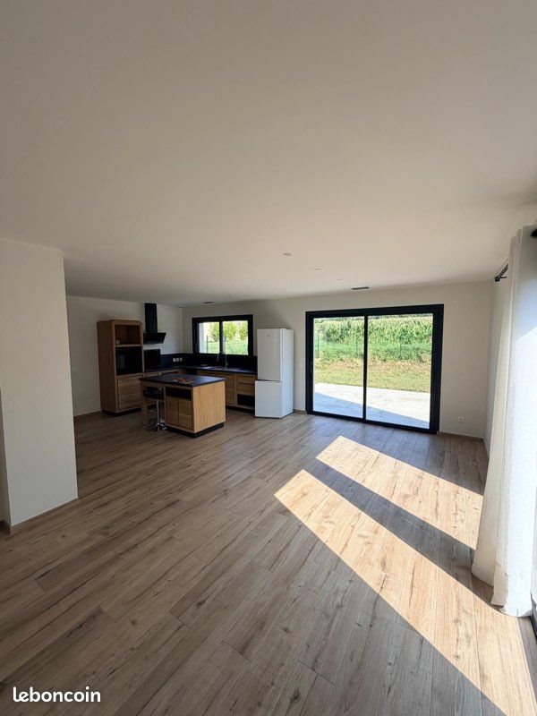 Maison à louer, 115m², Eyzin-Pinet