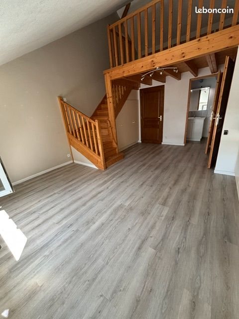 Appartement à louer, 35m², La Mézière