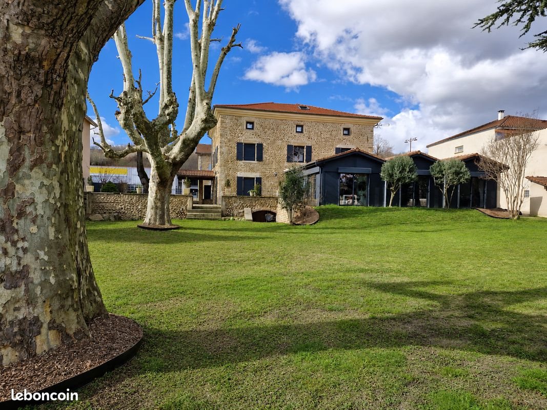 Appartement à louer, 24m², Châteauneuf-de-Galaure