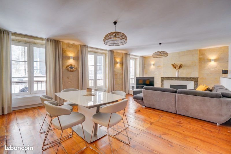 Appartement à louer, 70m², Bordeaux